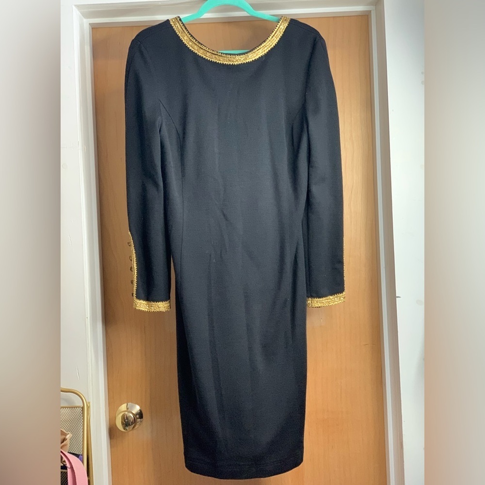 Adrienne Vittadini Black Dress with Gold Trim. Size-12. Old Money - Picture 3 of 4